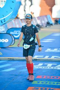 BIB: 100, 9410
                            <button type="button" onclick="openModal(22764603)" class="btn btn-primary btn-sm float-right btn-popup" data-toggle="modal" data-target=".modal-high-quality">
                        <i class="fas fa-shopping-cart"></i> Add to Cart
                    </button>
                                            <button type="button" onclick="isThisMe(22764603, true)" class="btn btn-success btn-sm float-right btn-popup btn-isme hidden" data-toggle="tooltip" data-placement="bottom" title="นี่คือรูปของคุณใช่ไหม คลิกที่นี่เพื่อเอาเข้าอัลบั้ม">
                        <i class="fas fa-plus"></i> Add to album
                    </button>
                    <button type="button" onclick="isThisMe(22764603, false)" class="btn btn-warning btn-sm float-right btn-popup btn-isnotme hidden">
                        <i class="fas fa-ban"></i> Remove from album
                    </button>